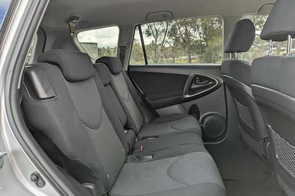 2009 Toyota RAV4 Cruiser ACA33R