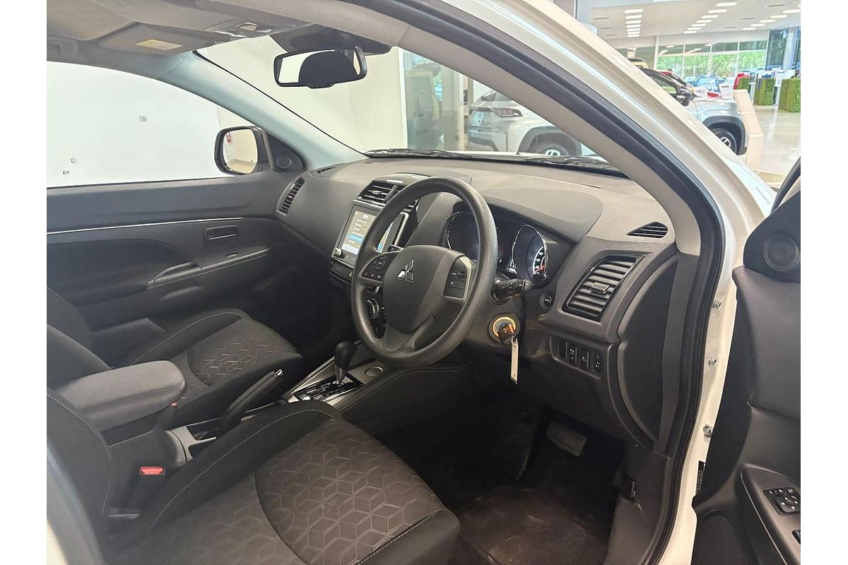 2023 Mitsubishi ASX ES XD