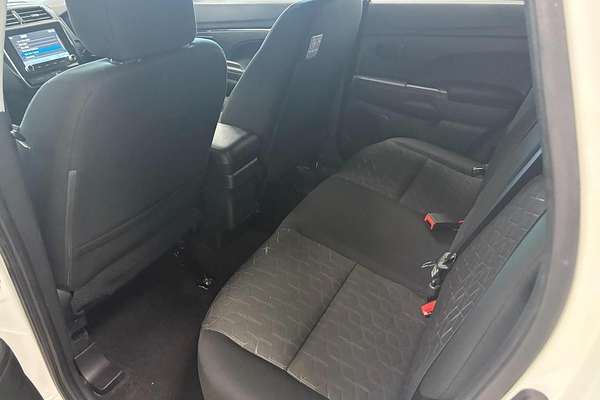 2023 Mitsubishi ASX ES XD