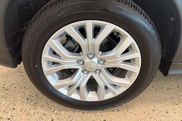 2023 Mitsubishi ASX ES XD