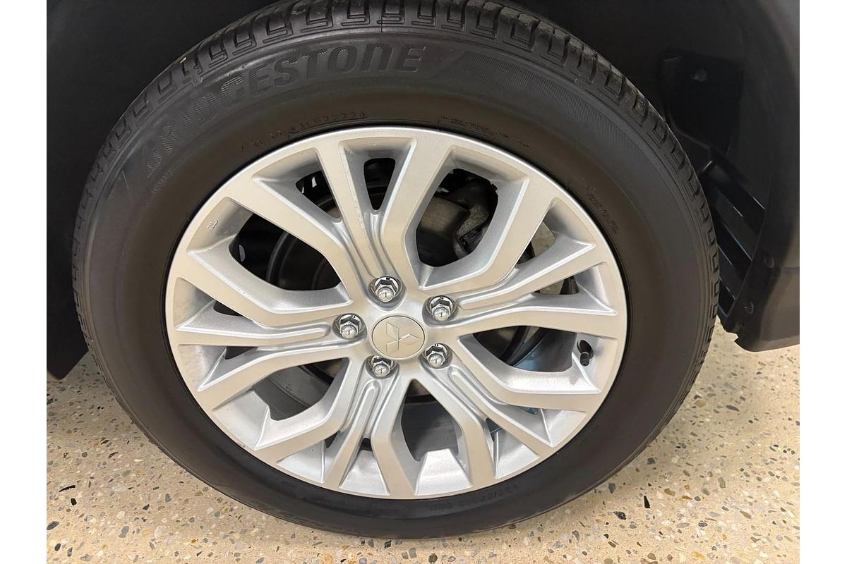 2023 Mitsubishi ASX ES XD