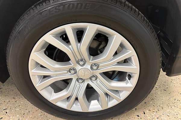 2023 Mitsubishi ASX ES XD