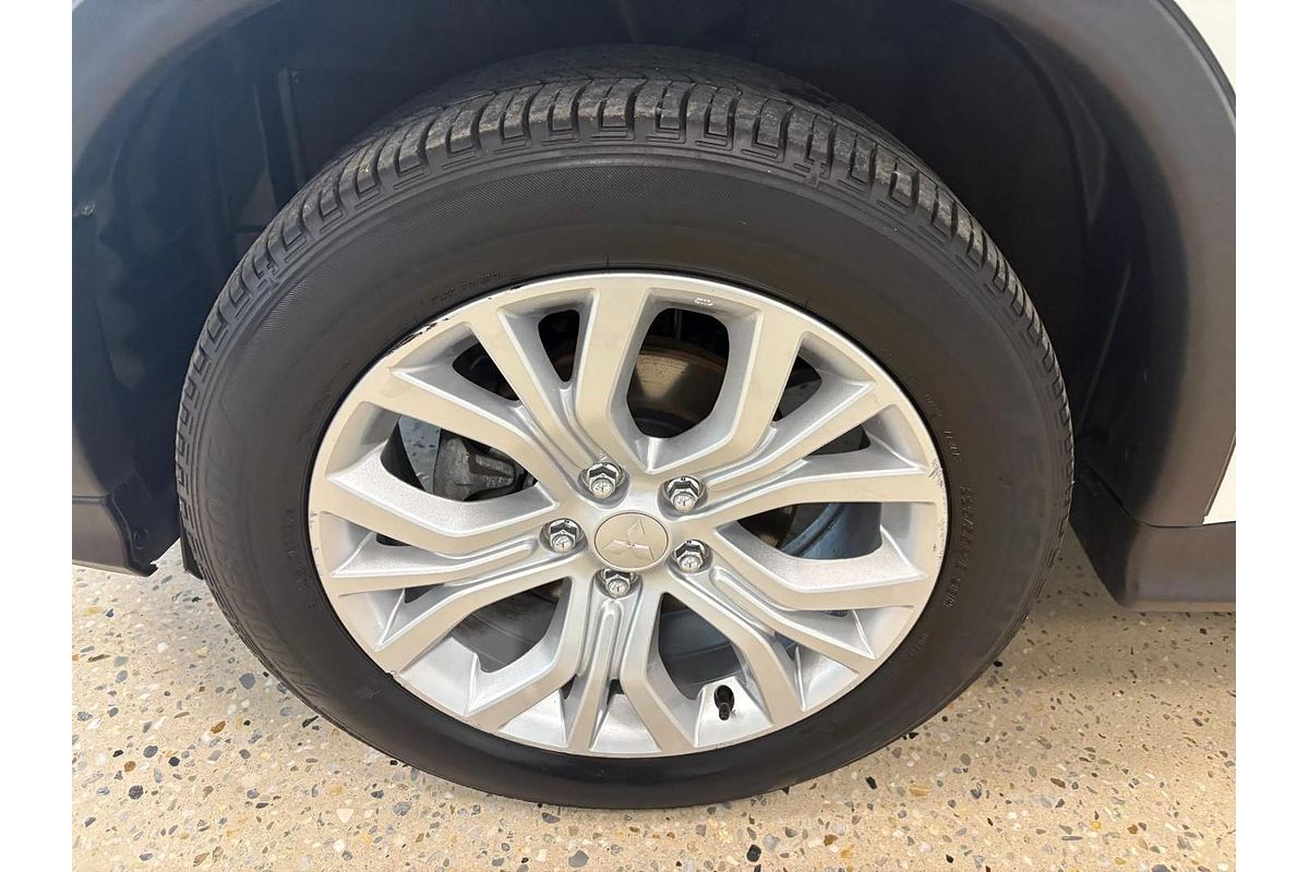 2023 Mitsubishi ASX ES XD