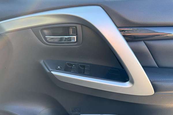2016 Mitsubishi Pajero Sport Exceed QE