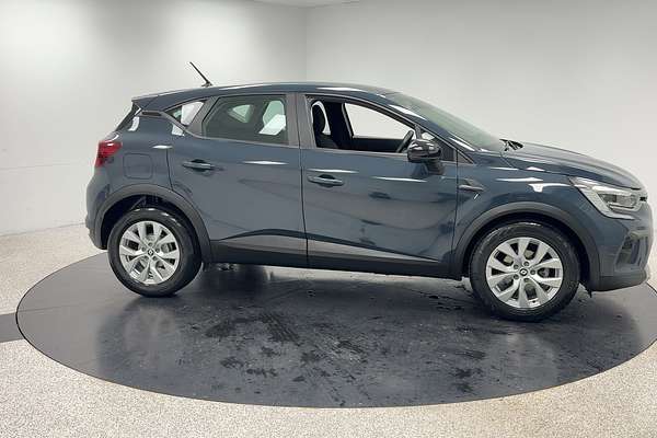 2023 Renault Captur Life XJB