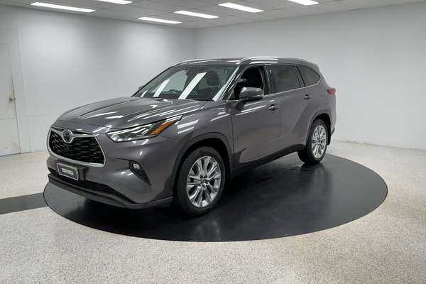 2022 Toyota Kluger Grande GSU75R