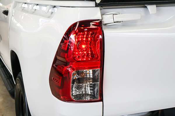 2022 Toyota Hilux SR GUN126R 4X4