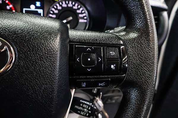 2022 Toyota Hilux SR GUN126R 4X4
