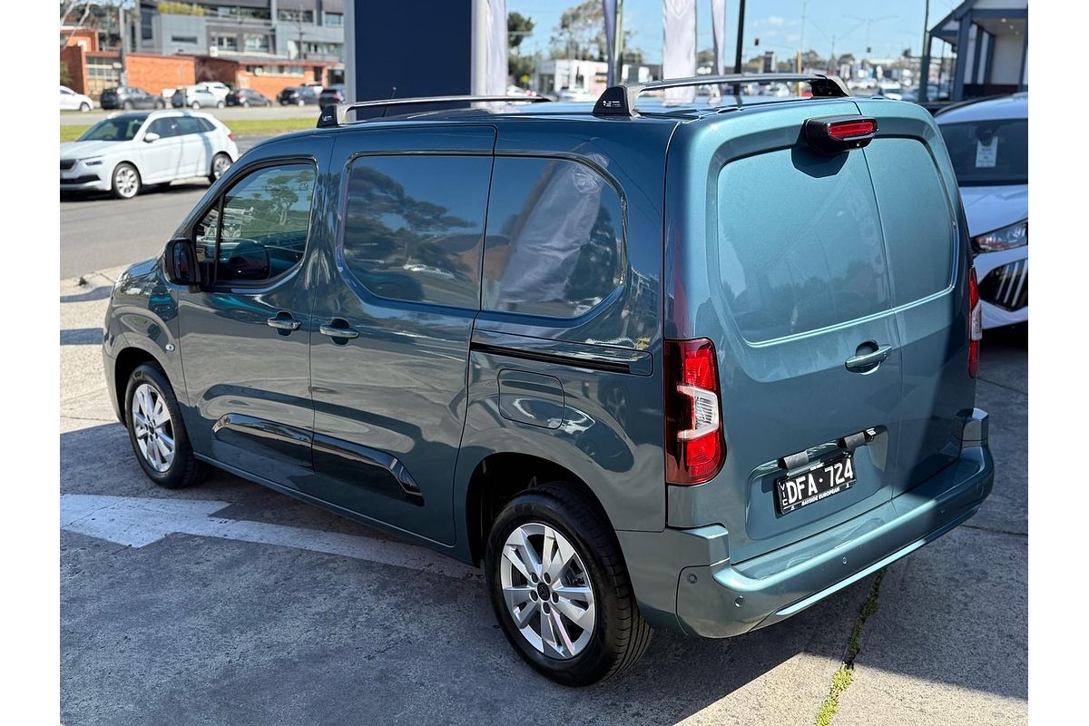 2024 Peugeot Partner Premium K9 SWB