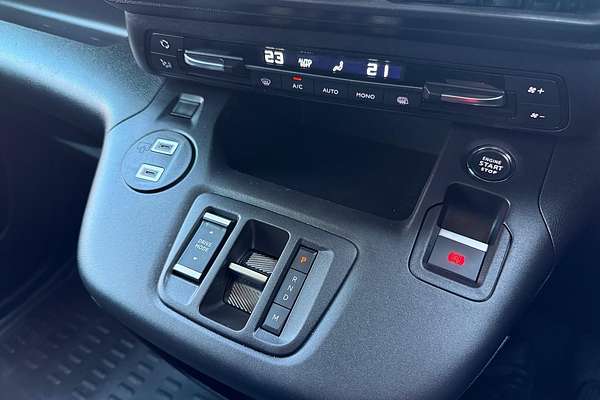 2024 Peugeot Partner Premium K9 SWB