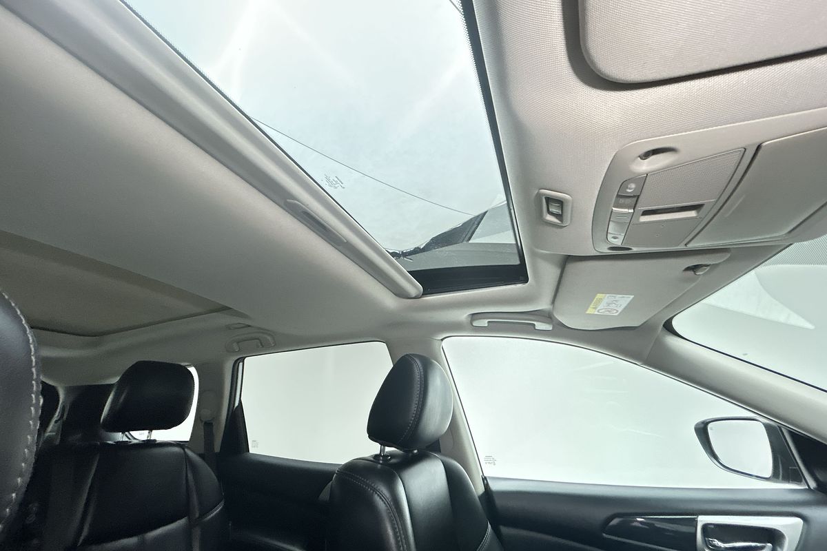 2019 Nissan Pathfinder ST-L R52 Series III