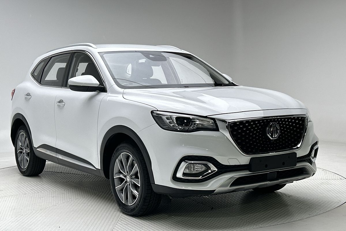 2022 MG HS Vibe SAS23