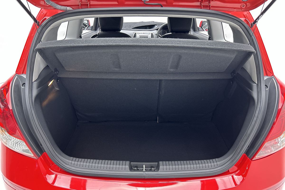 2013 Hyundai i20 Active PB