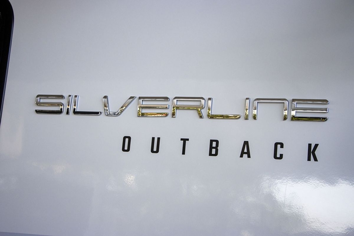 2025 Jayco SILVERLINE CARAVAN 21.65-3.OB.SL-MY25