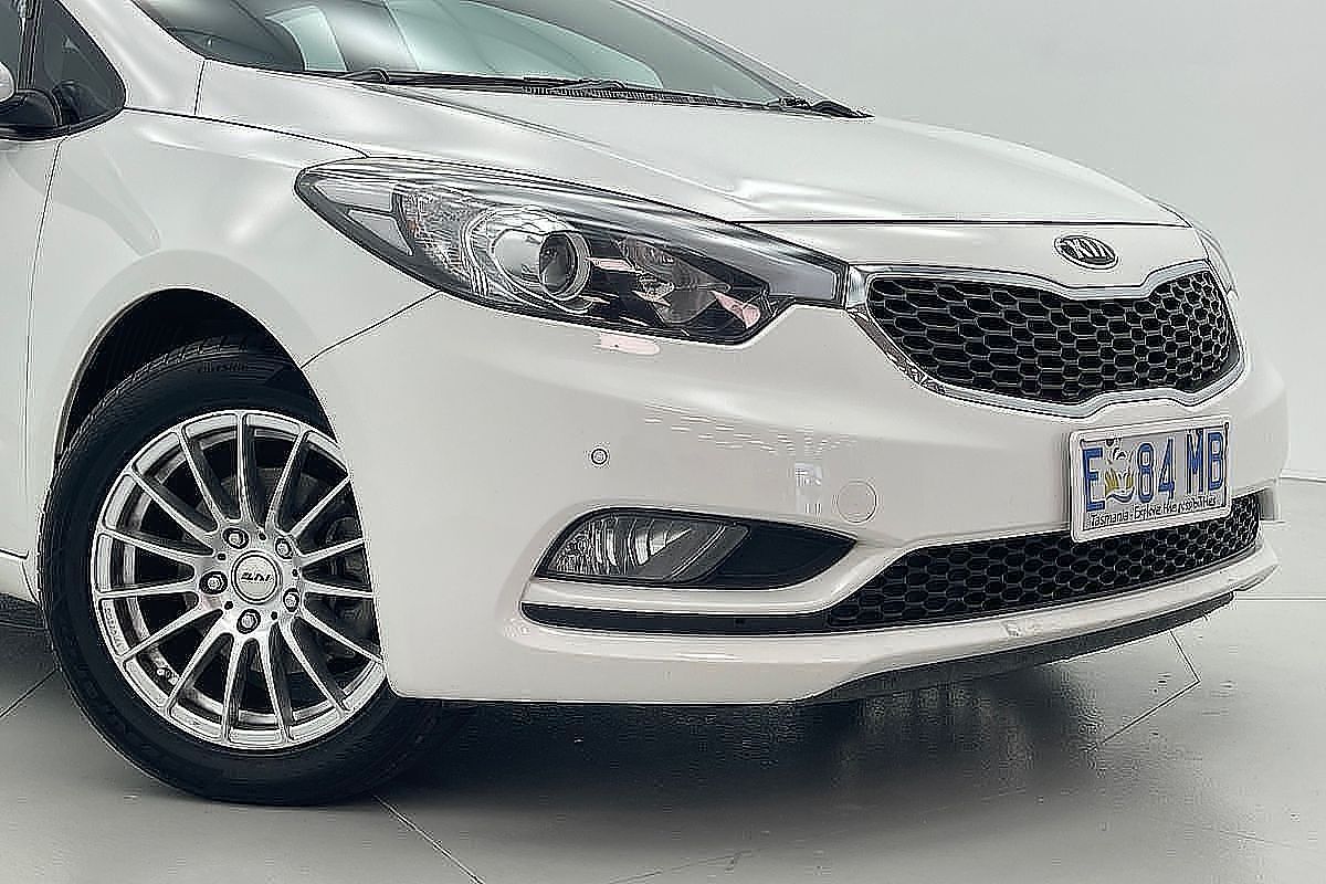 2015 Kia CERATO S 6 SP AUTOMATIC 4D SEDAN 4CYL