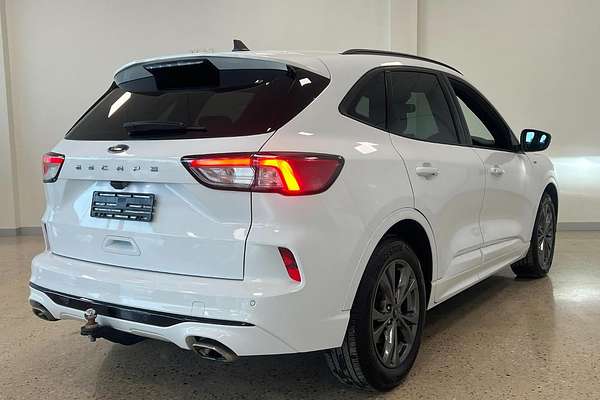 2021 Ford Escape ST-Line ZH