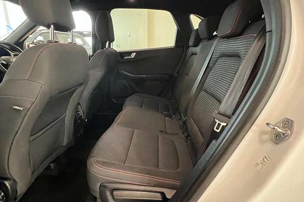 2021 Ford Escape ST-Line ZH