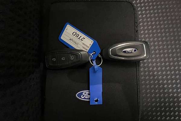 2021 Ford Escape ST-Line ZH