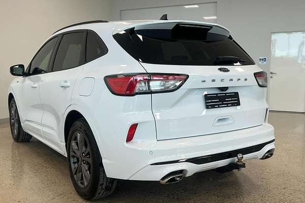 2021 Ford Escape ST-Line ZH