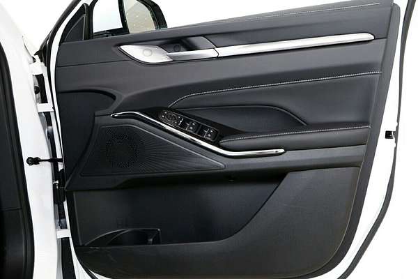 2025 GWM Haval H6 Lux B01