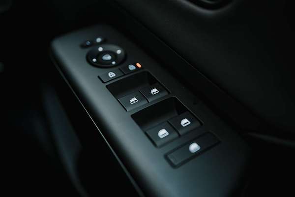 2025 Hyundai Kona Premium SX2.V3