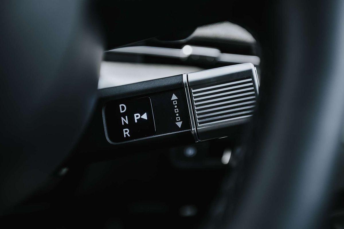 2025 Hyundai Kona Premium SX2.V3