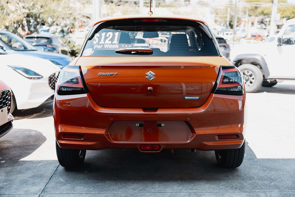 2025 Suzuki Swift Hybrid GLX UZ