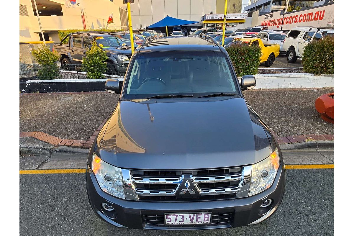 2014 Mitsubishi Pajero VR-X NW