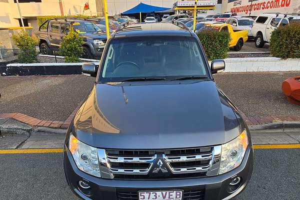 2014 Mitsubishi Pajero VR-X NW