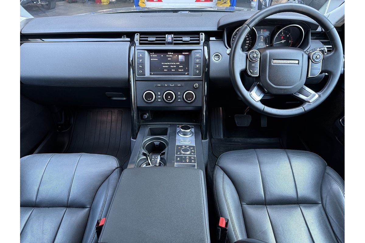2017 Land Rover Discovery TD6 First Edition Series 5