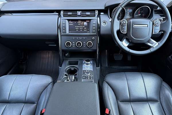 2017 Land Rover Discovery TD6 First Edition Series 5