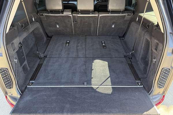 2017 Land Rover Discovery TD6 First Edition Series 5