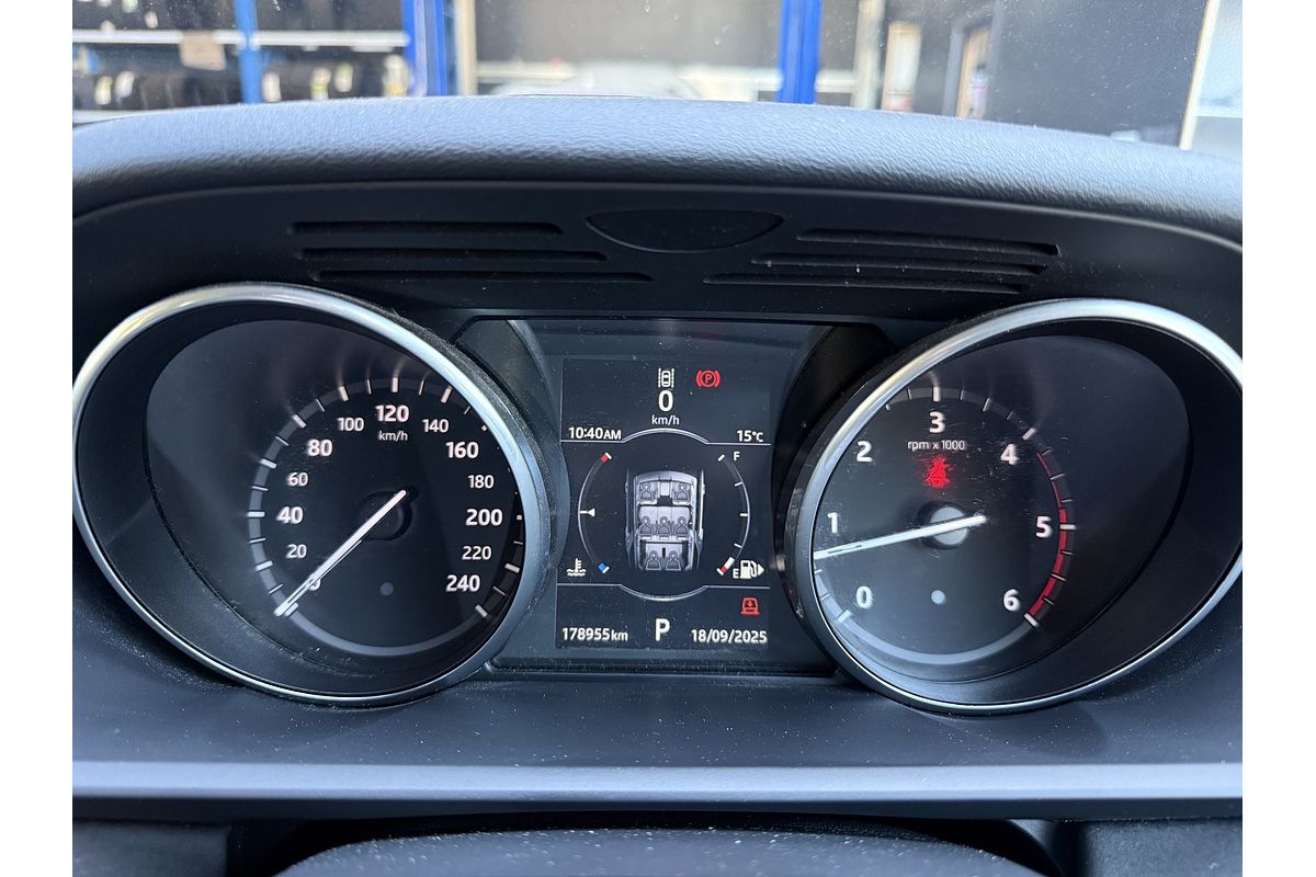 2017 Land Rover Discovery TD6 First Edition Series 5