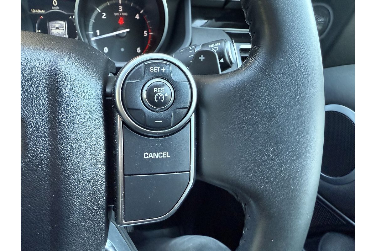 2017 Land Rover Discovery TD6 First Edition Series 5