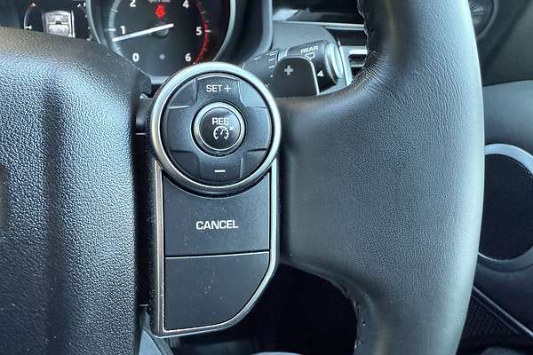 2017 Land Rover Discovery TD6 First Edition Series 5