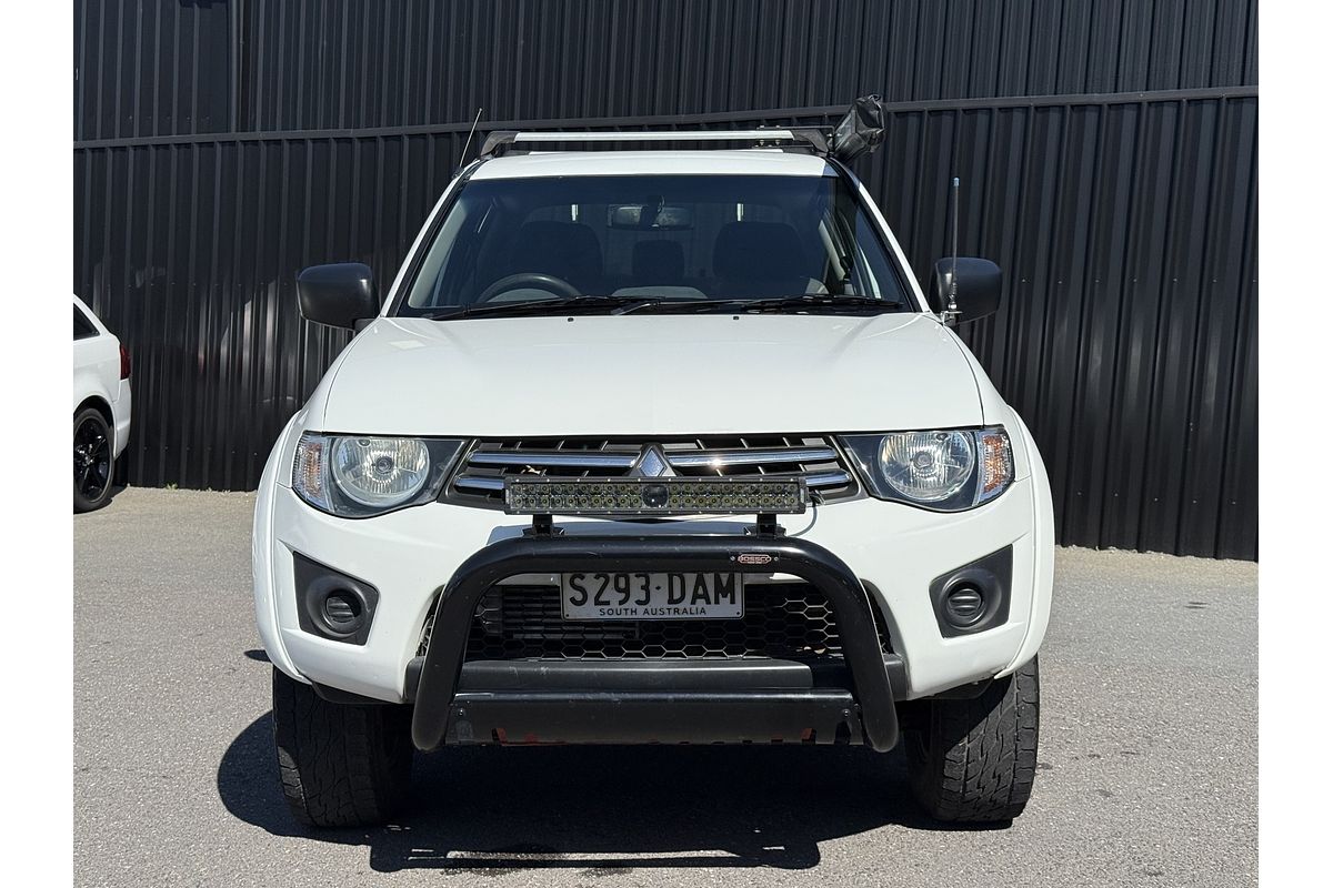 2013 Mitsubishi Triton GLX MN 4X4