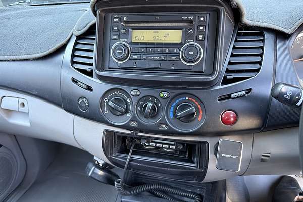 2013 Mitsubishi Triton GLX MN 4X4