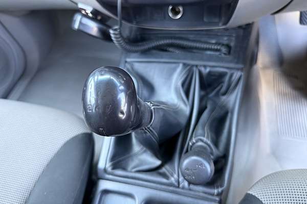 2013 Mitsubishi Triton GLX MN 4X4