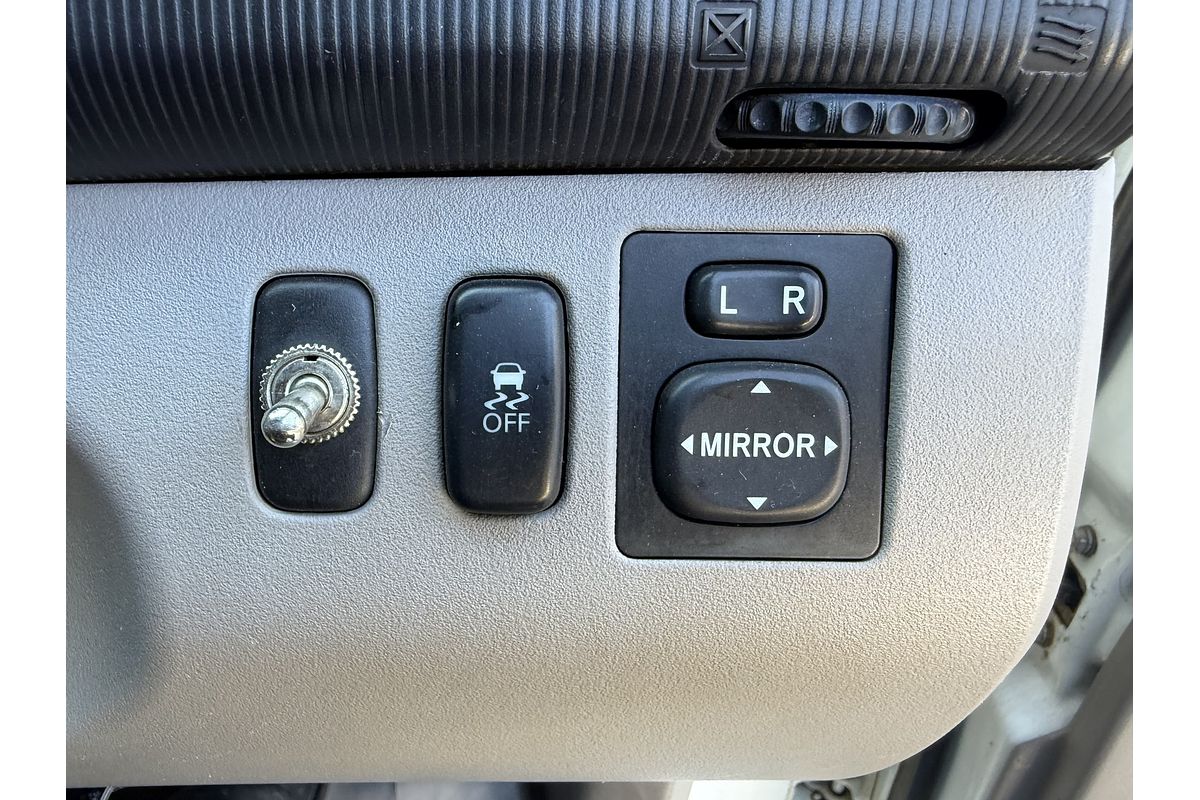 2013 Mitsubishi Triton GLX MN 4X4