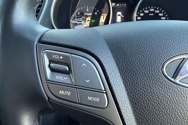 2016 Hyundai Santa Fe Highlander DM3 Series II