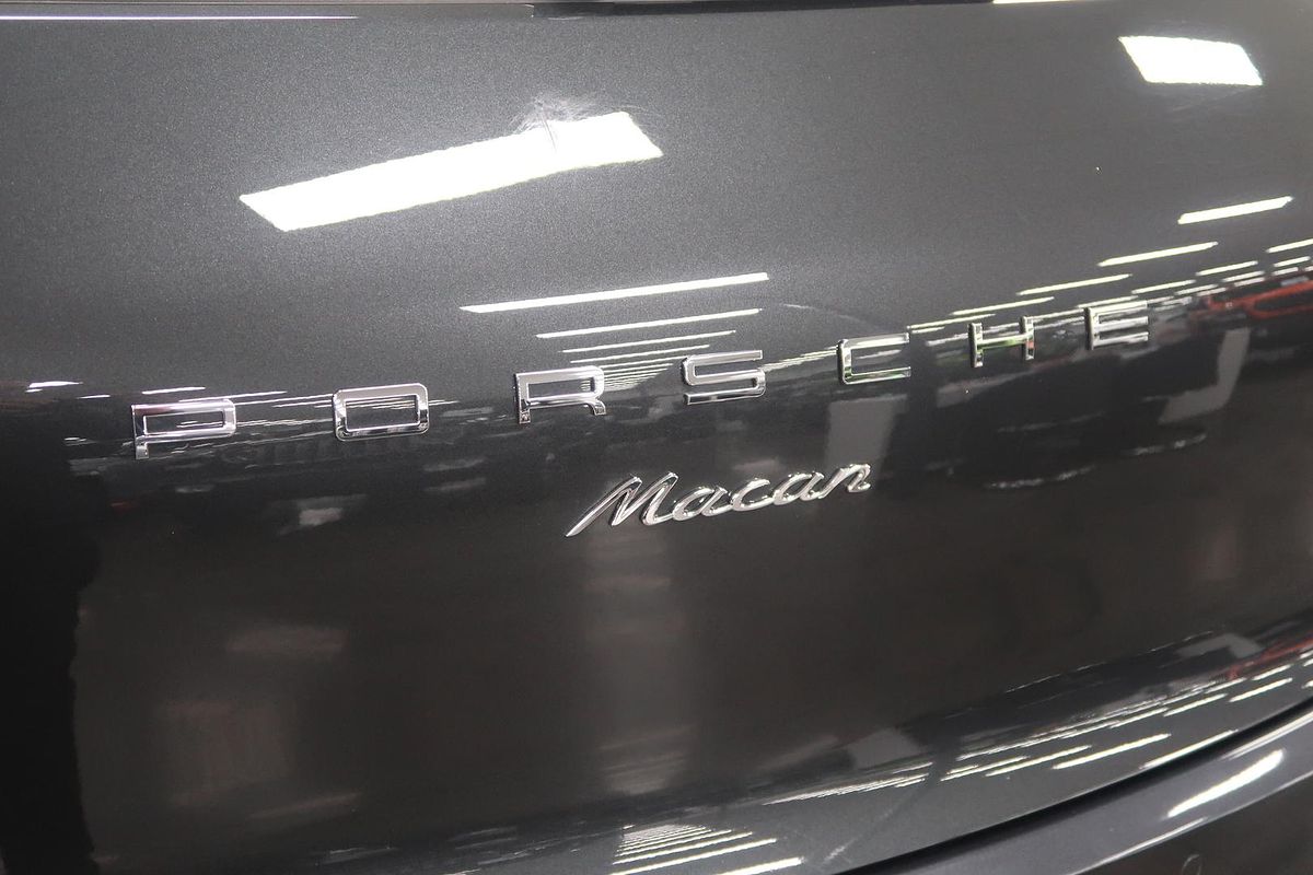 2018 Porsche Macan 95B