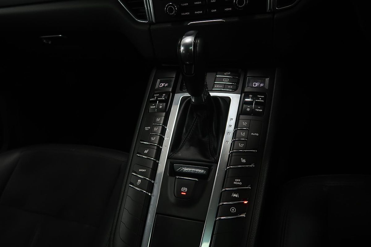 2018 Porsche Macan 95B