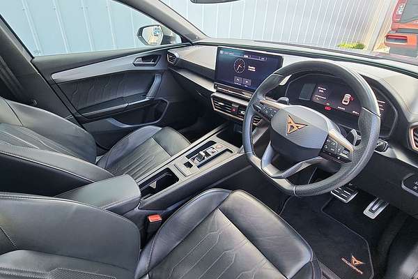 2023 CUPRA Leon VZe KL
