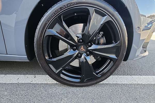 2023 CUPRA Leon VZe KL
