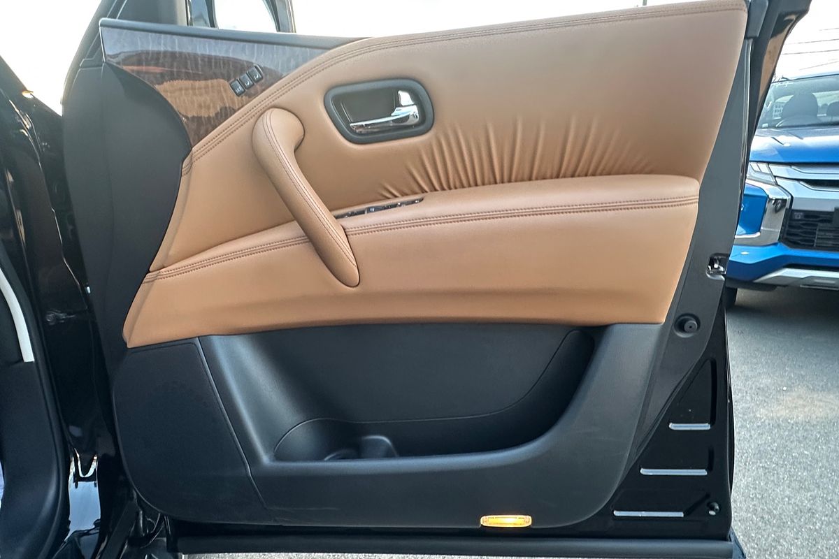 2023 Nissan Patrol Ti-L Y62