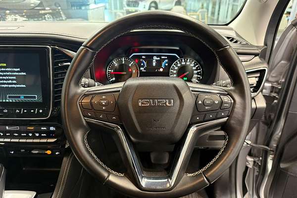 2024 Isuzu MU-X LS-T