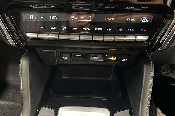 2024 Isuzu MU-X LS-T