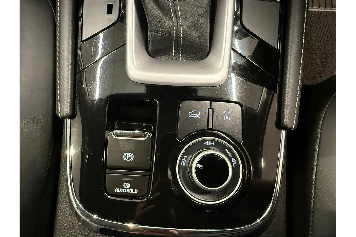 2024 Isuzu MU-X LS-T