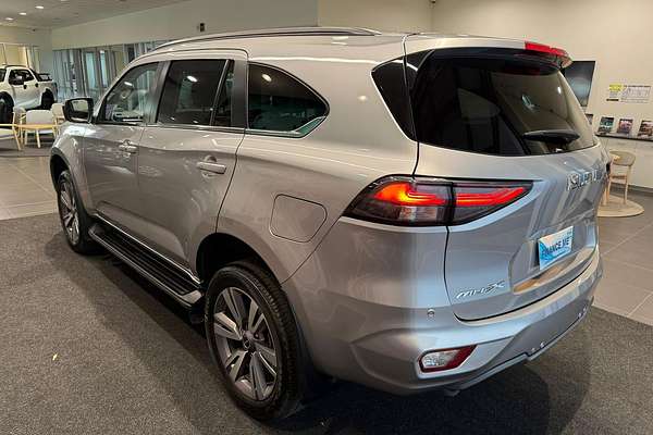 2024 Isuzu MU-X LS-T