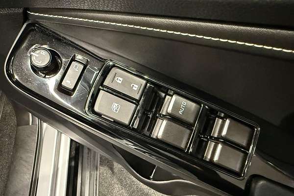 2024 Isuzu MU-X LS-T